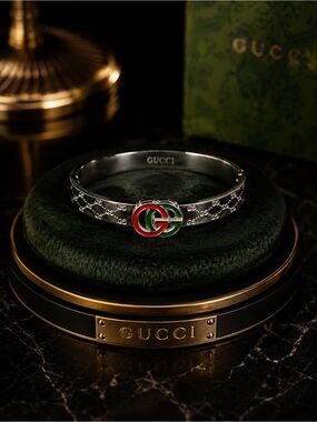 Silver Bracelet with Red and Green Interlocking GG Logo